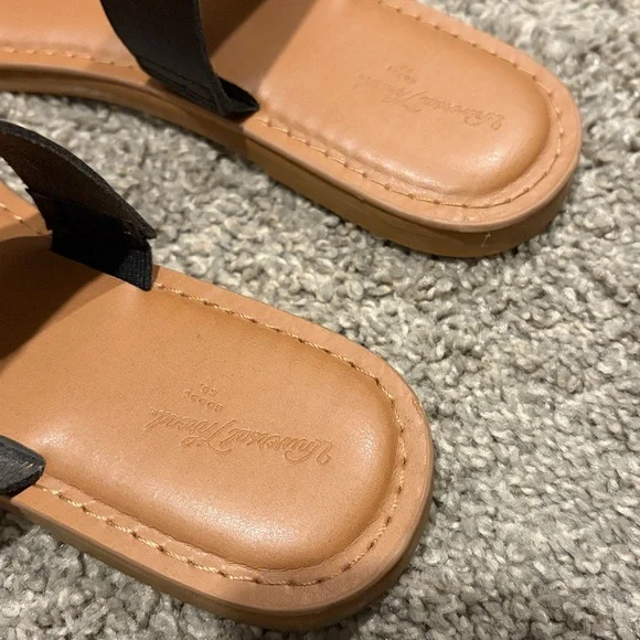 Universal Thread Black Double-Strap Slide Sandals with Tan Footbed - Picture 2 of 3